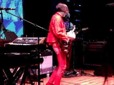 Barnes doing his thing.